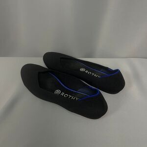 Rothy's black round tip 9